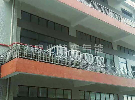 青島某小區(qū)住宅樓采暖案例